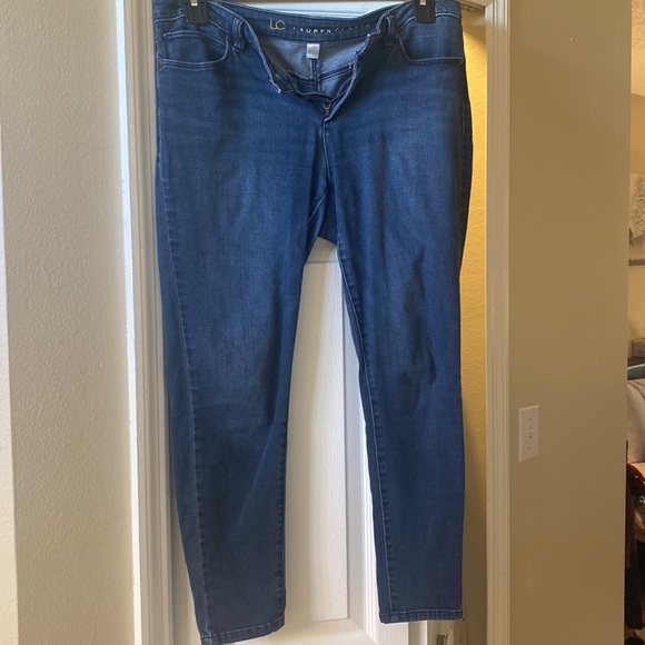 Lauren Conrad jeans - Picture 3 of 3